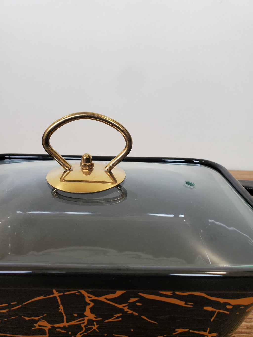 3-Piece Black Marble Gold Vein Ceramic Buffet Dish Set with Gold Stand (HLJ-111)