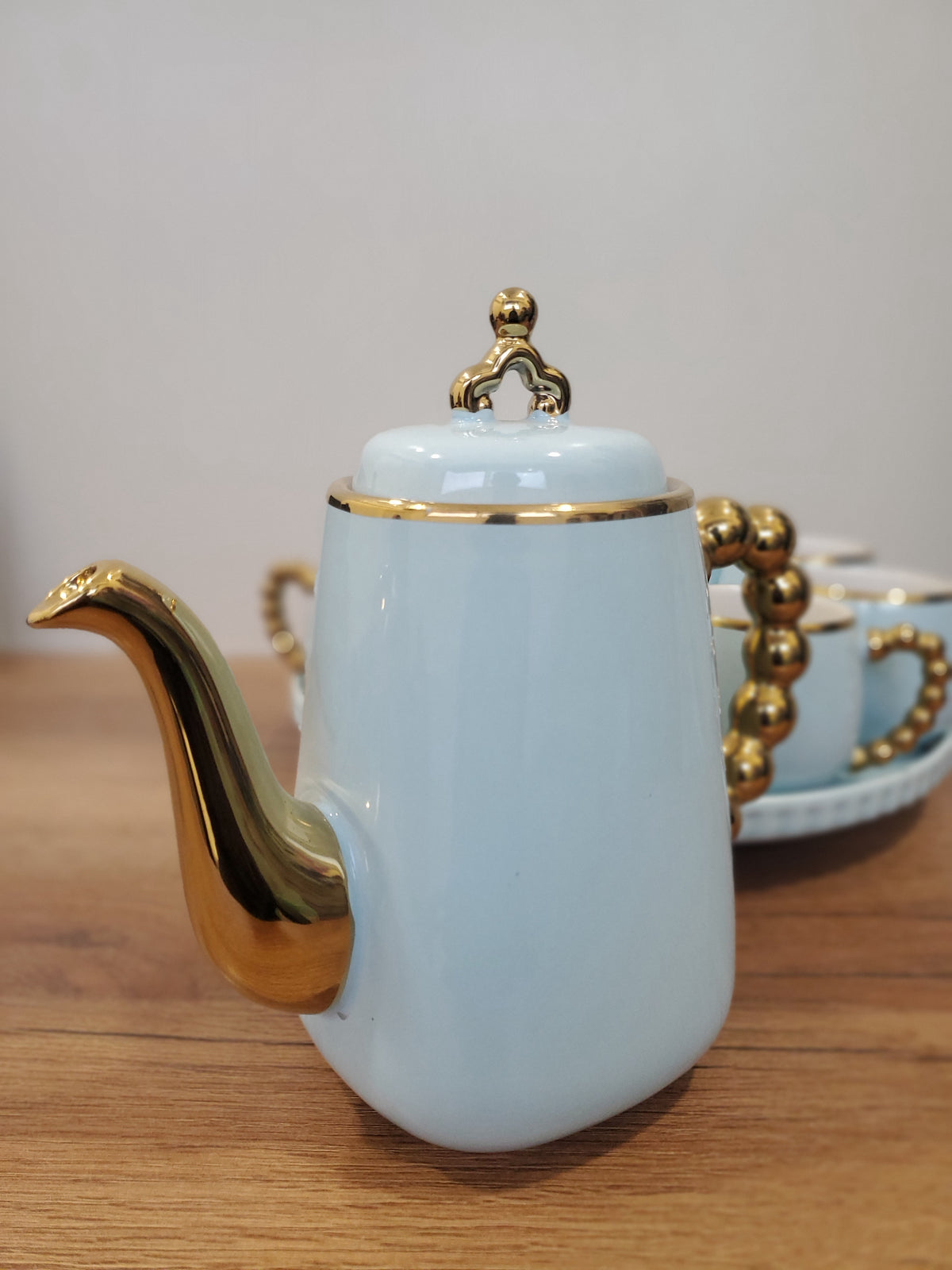 Sky Blue Luxury Coffee Set With Rotating Tray – (41/2)
