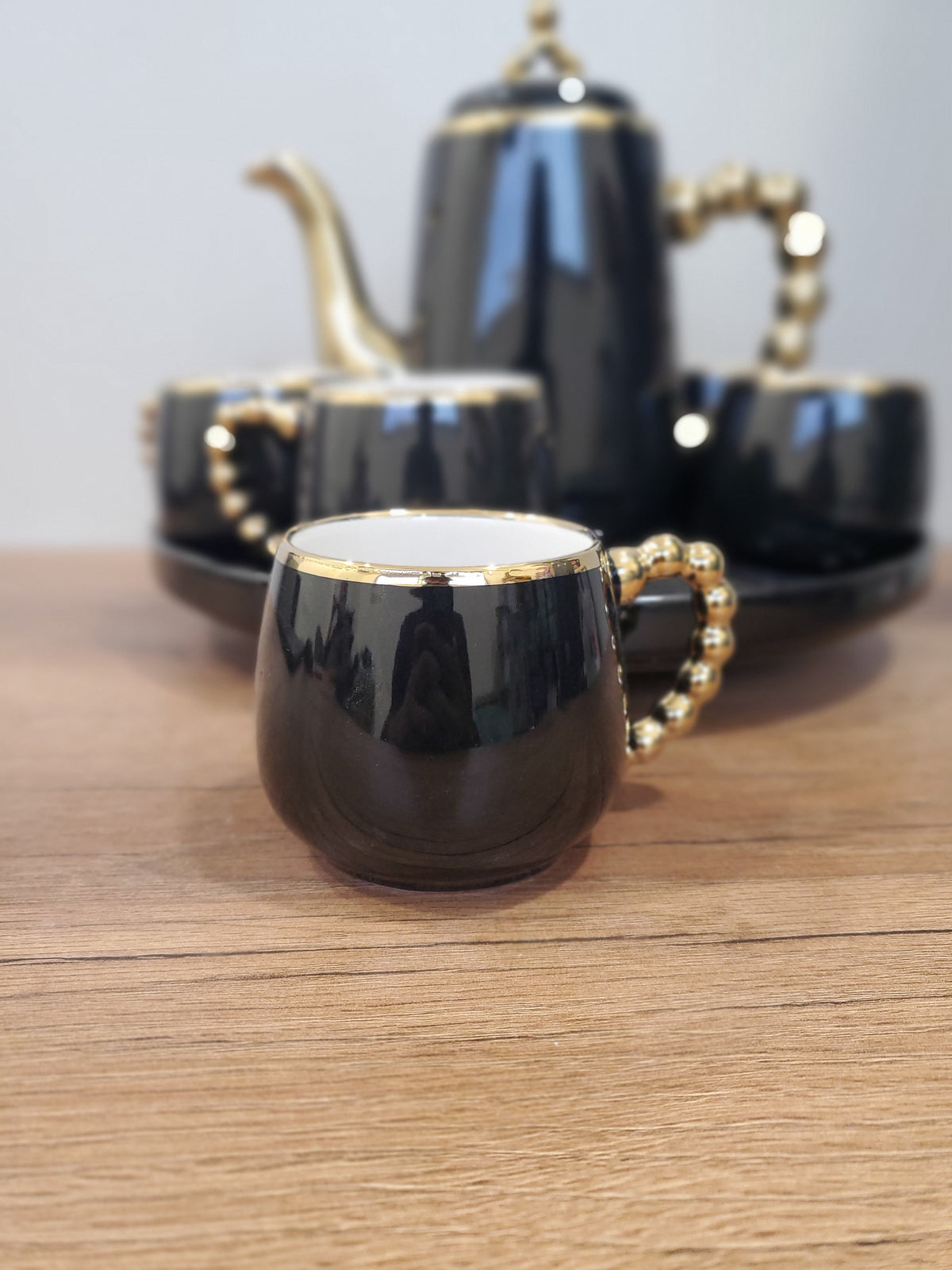 Luxury Black Coffee Set With Rotating Tray – (41/5)