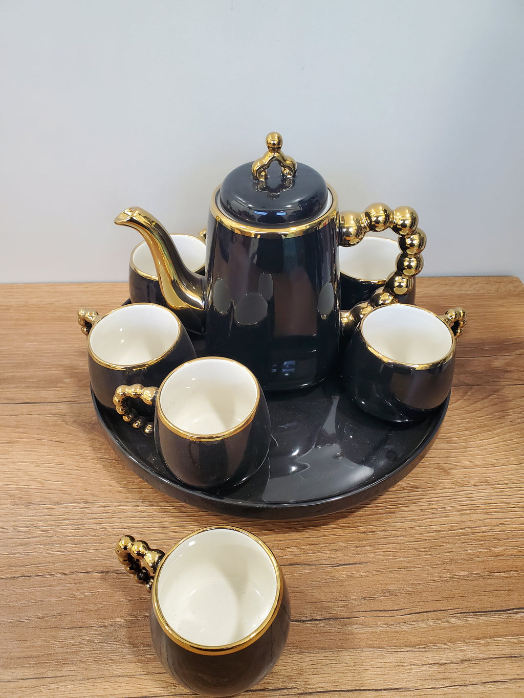 Luxury Black Coffee Set With Rotating Tray – (41/5)