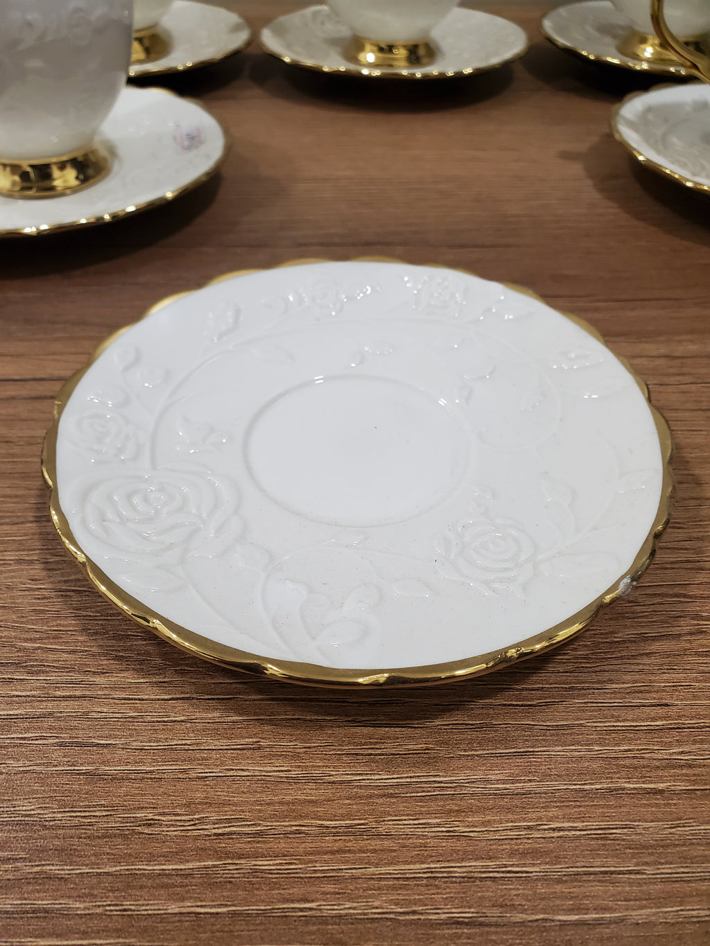 6+6 GGK Cups & Saucers Set White & Gold Premium Design (YH-084)