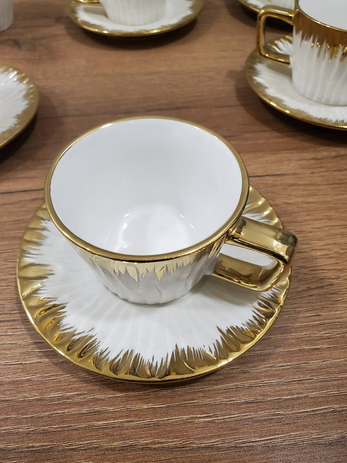 6+6 GGK Cups & Saucers Set White & Gold Square Design (YH-081)