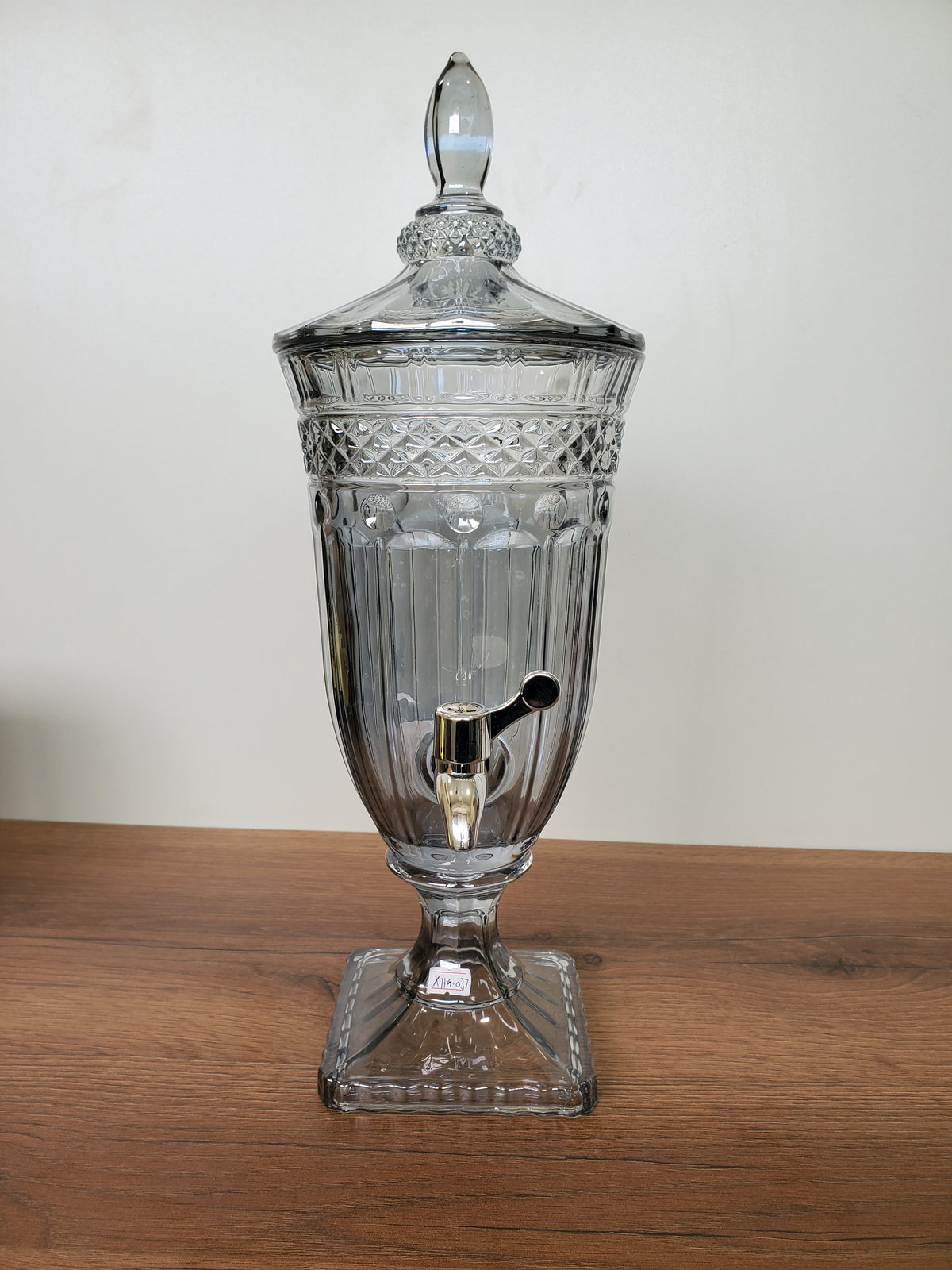Luxury Diamond Cut Crystal Beverage Dispenser – 2 Liter(XHG-037)