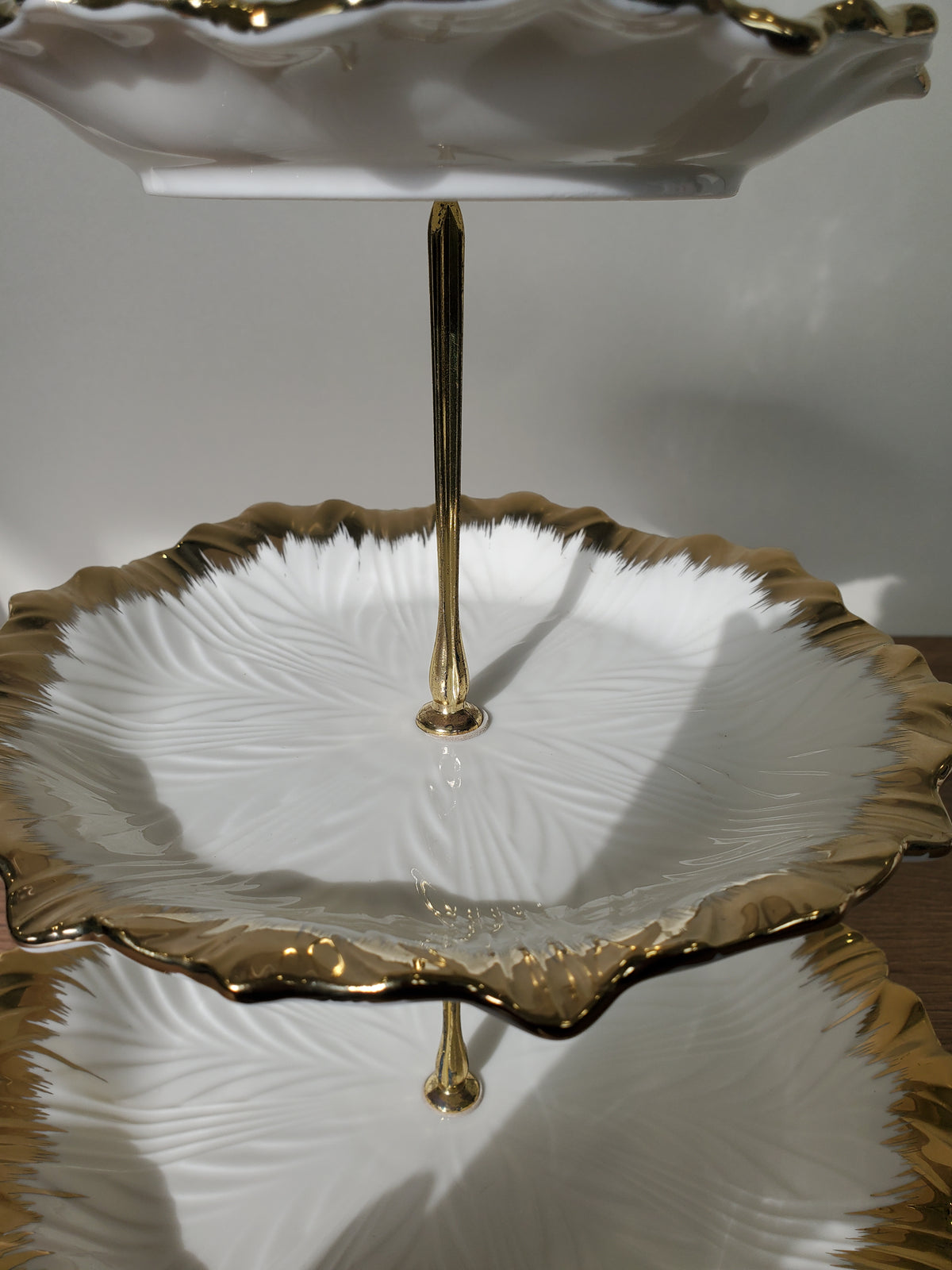 3-Tier Ceramic Serving Stand with Gold Finish (23064ML)