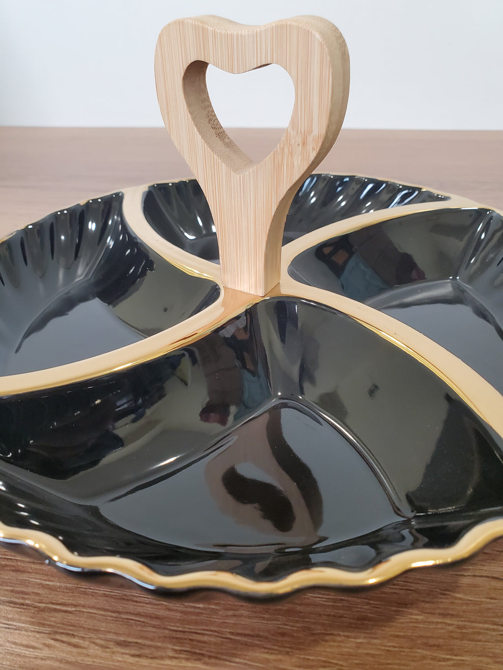 4-Section Round Ceramic Snack Serving Tray with Wooden Handle (1-7)