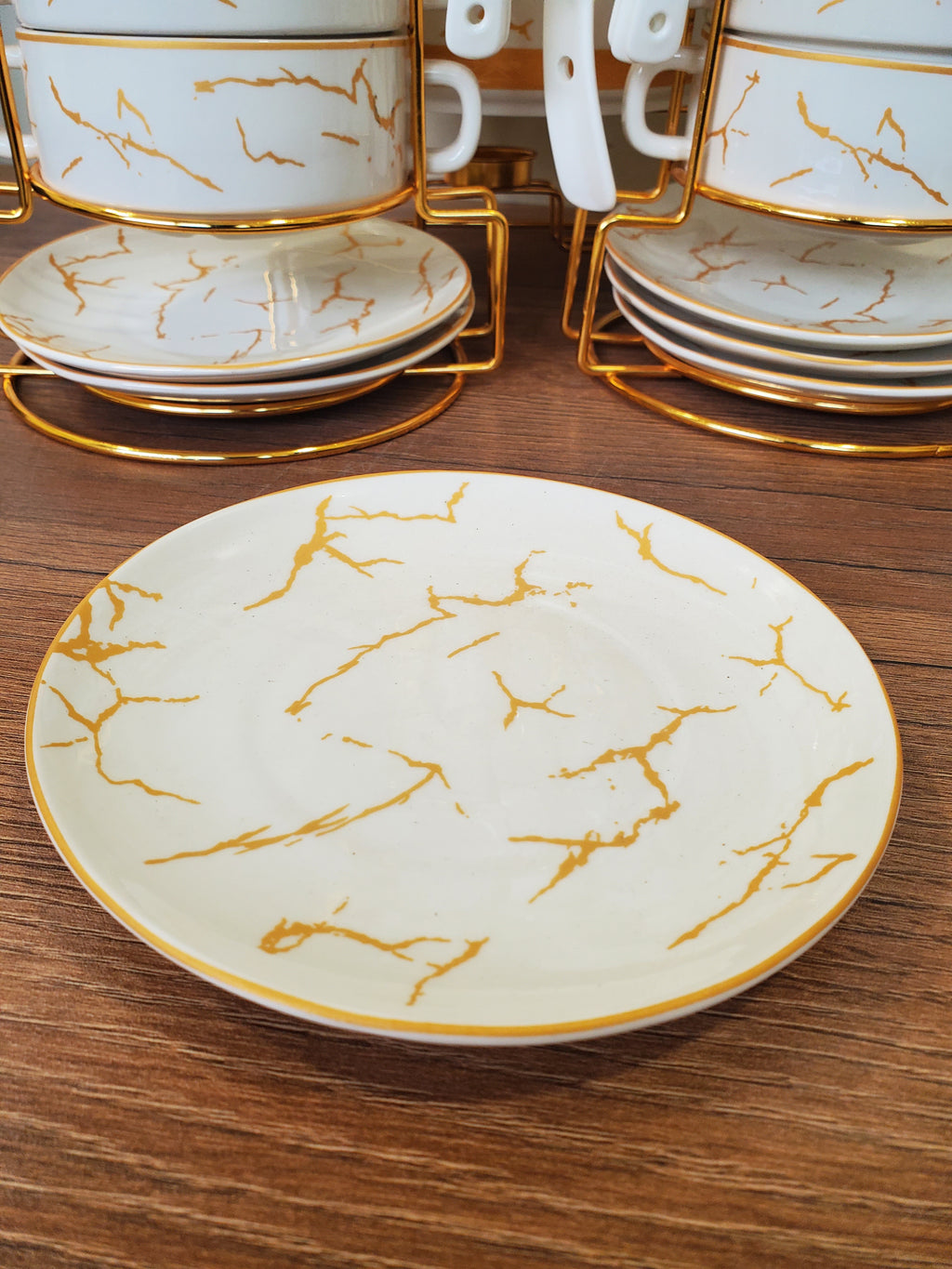 21-Piece Ceramic Soup Bowl Set with Gold Iron Stand