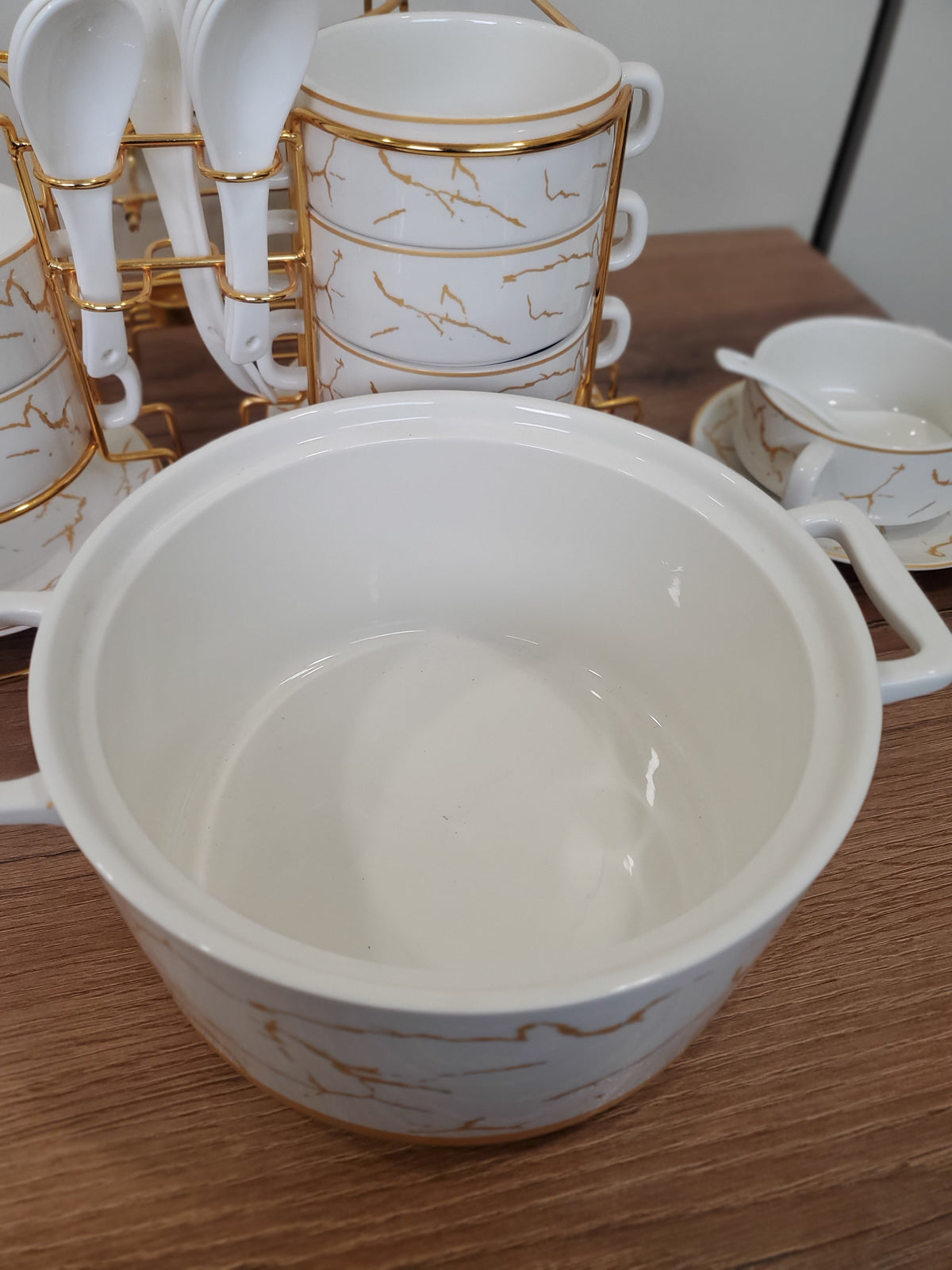 21-Piece Ceramic Soup Bowl Set with Gold Iron Stand