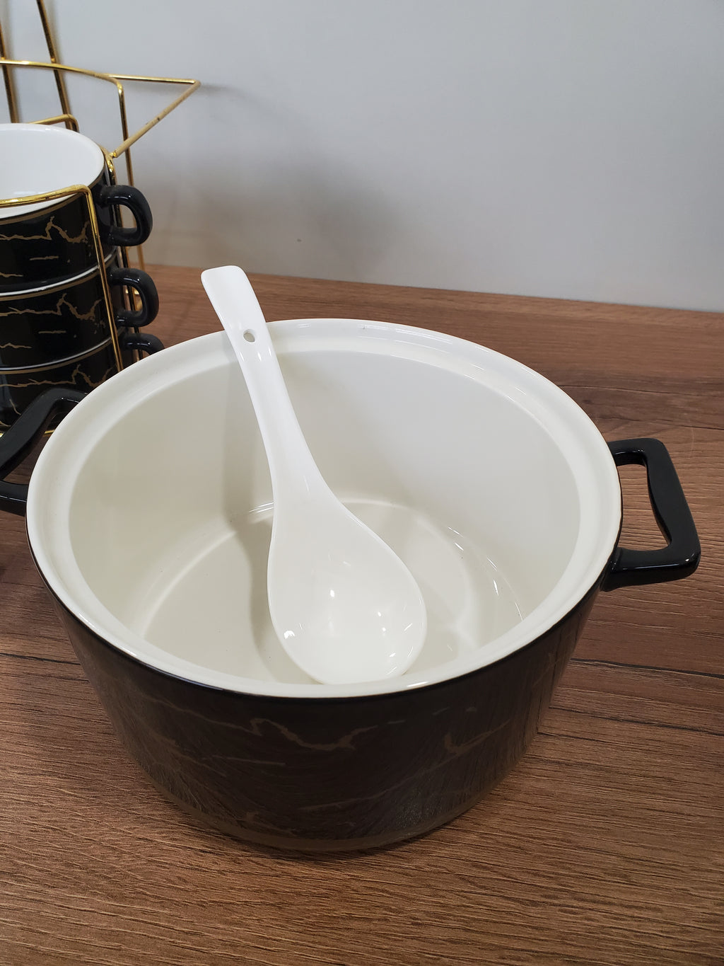 15-Piece Ceramic Soup Bowl Set with Gold Iron Stand