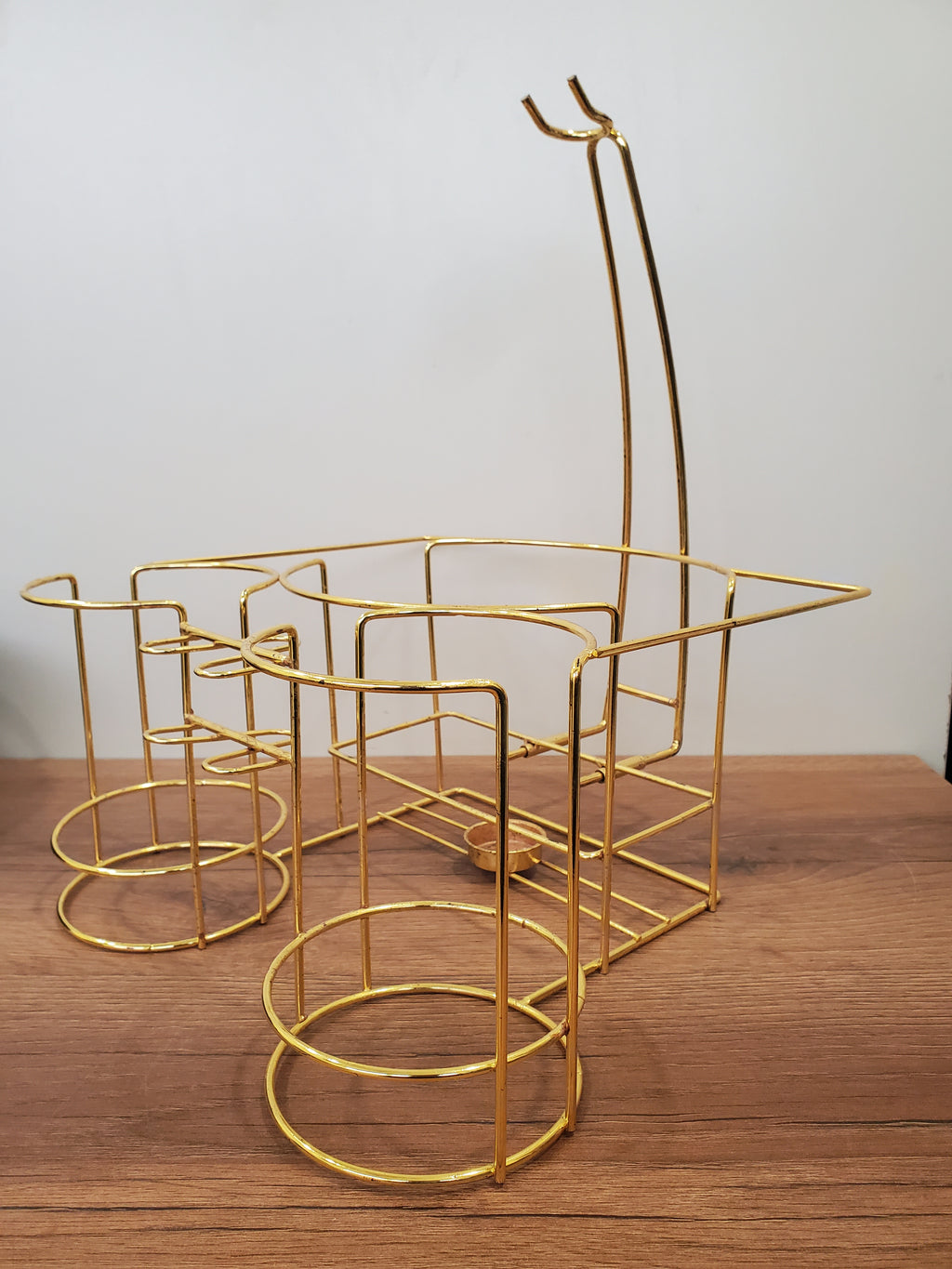 15-Piece Ceramic Soup Bowl Set with Gold Iron Stand