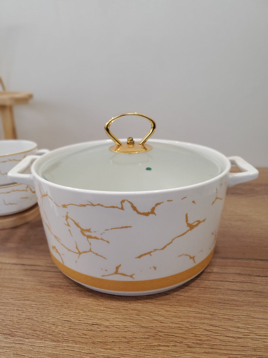 15-Piece White Ceramic Soup Bowl Set with Wooden Stand