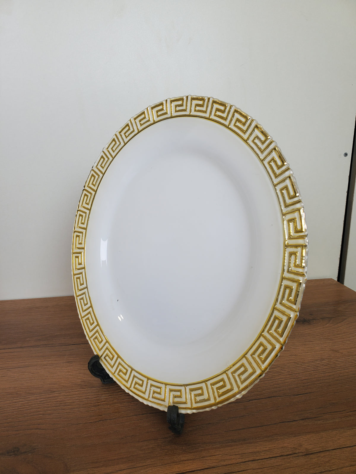 Decorative White Glass Platter with Gold Greek Border (14-2)