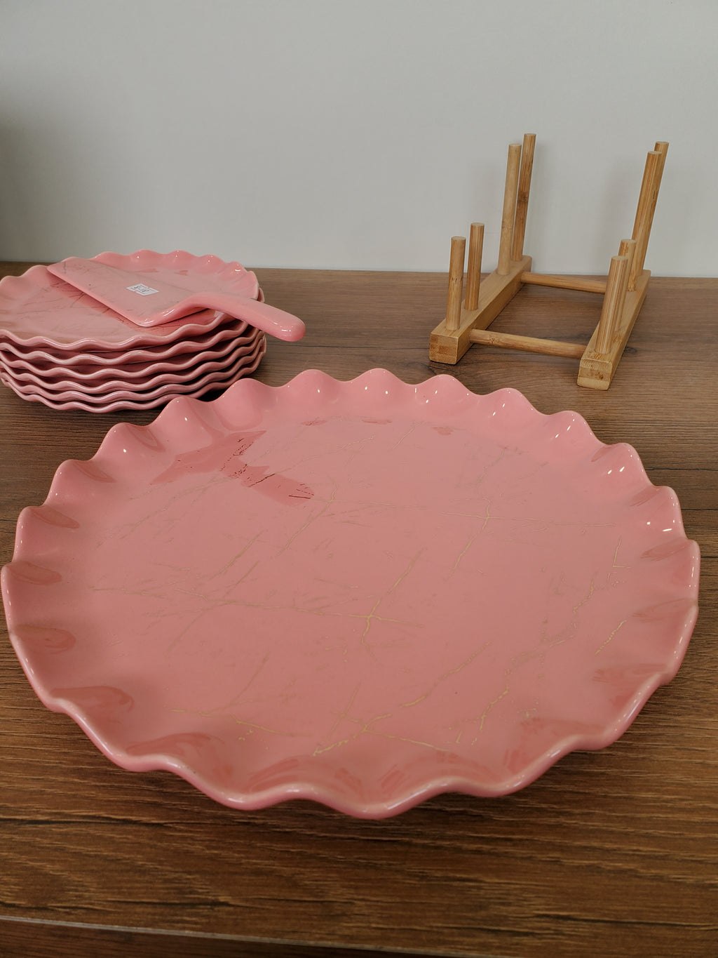 8-Piece Cake Serving Set Pink Marble Design With Wooden Stand (8-18)