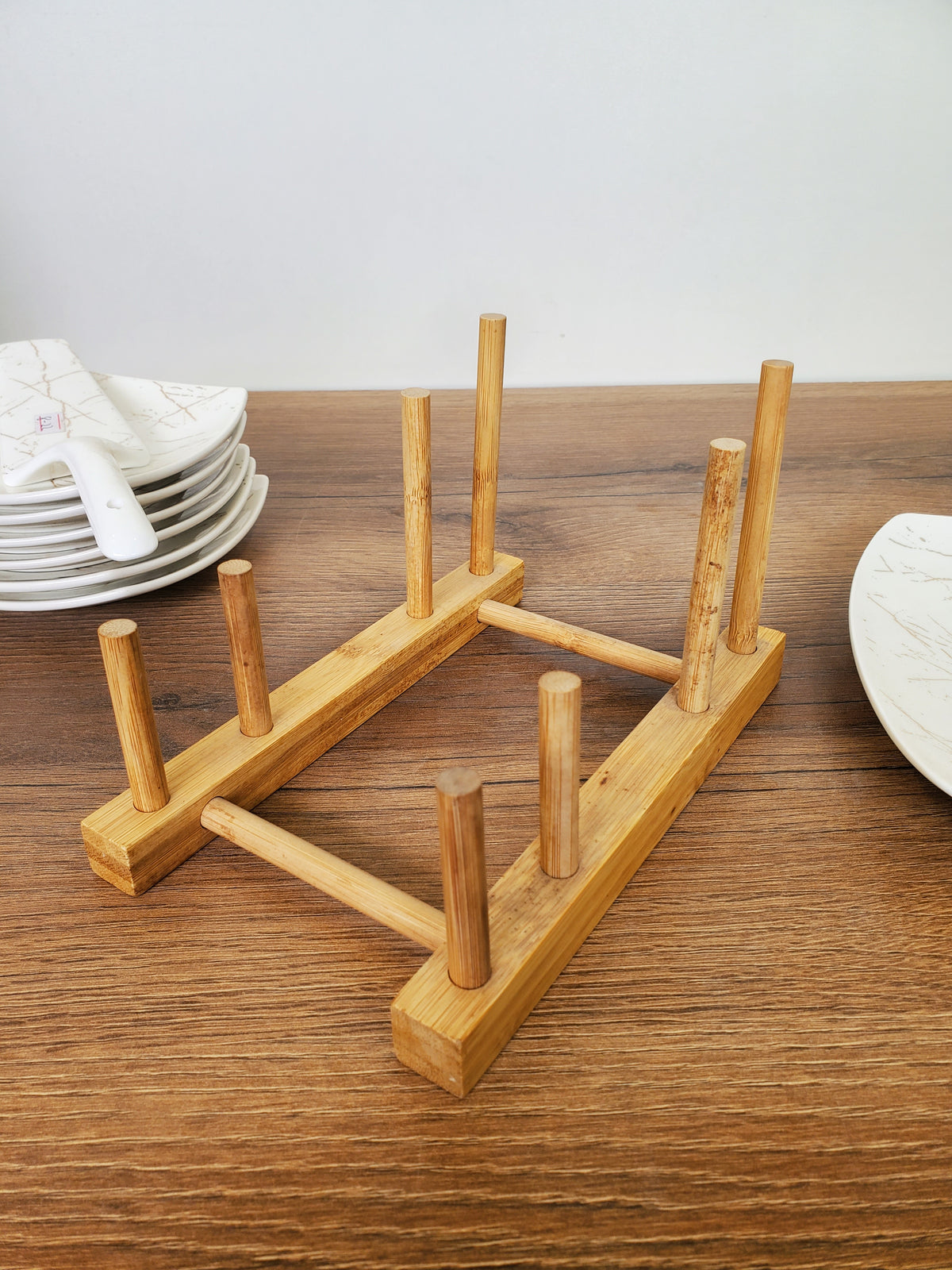 8-Piece Cake Serving Set White Marble Design With Wooden Stand (8-22)