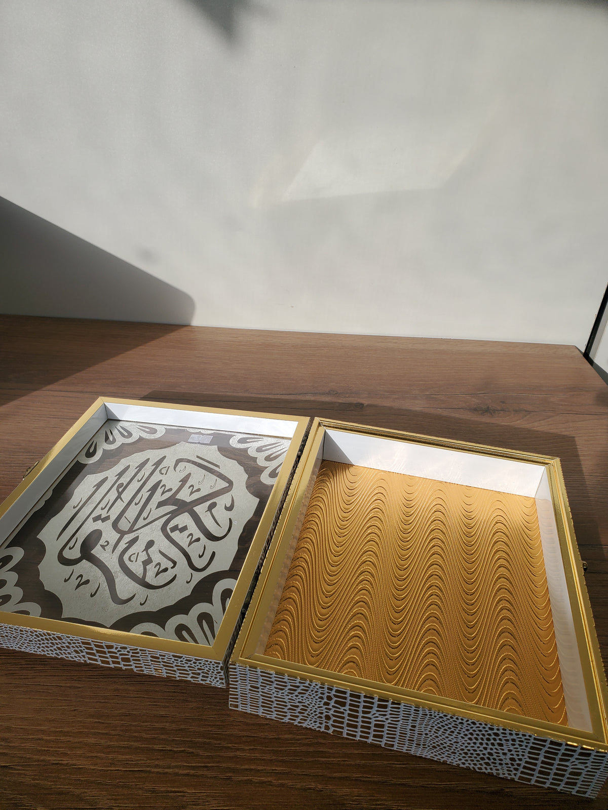 Luxury Acrylic Quran Box with Ornamental Gold Calligraphy – Medium (086-5)