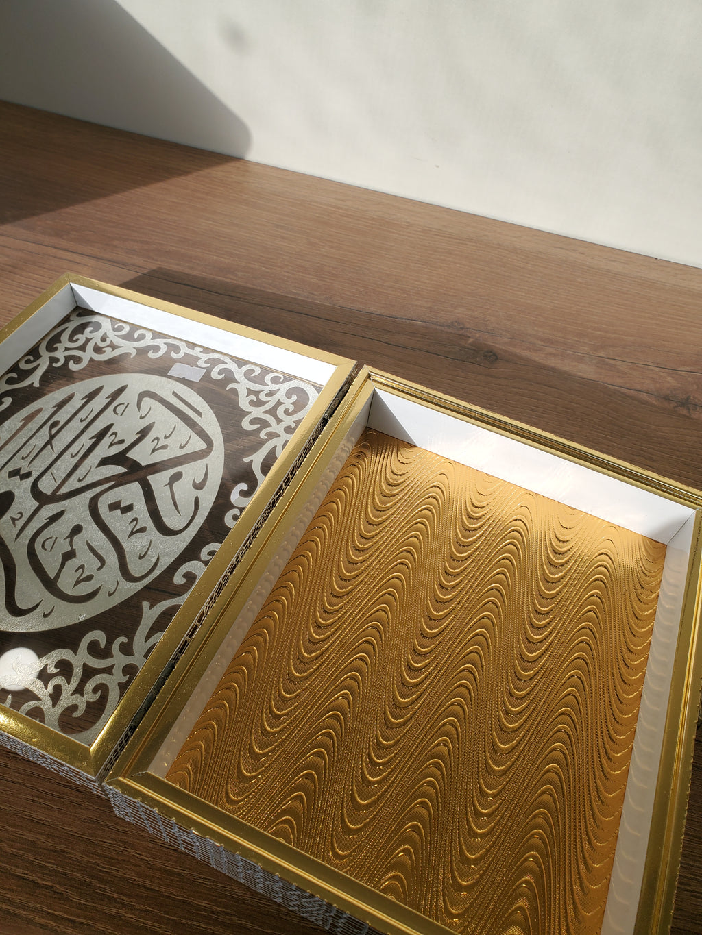 Luxury Acrylic Quran Box with Gold Islamic Calligraphy – Medium (086-1)