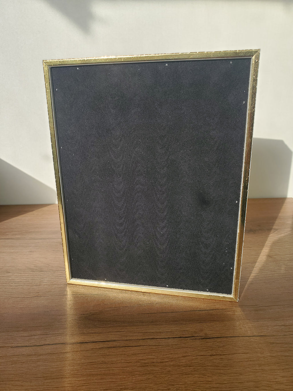 Luxury Acrylic Quran Box with Gold Islamic Calligraphy – Medium (086-3)
