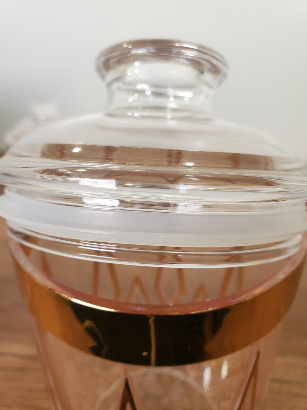 3-Piece Acrylic Jar Set with Gold Detailing (2315TH)