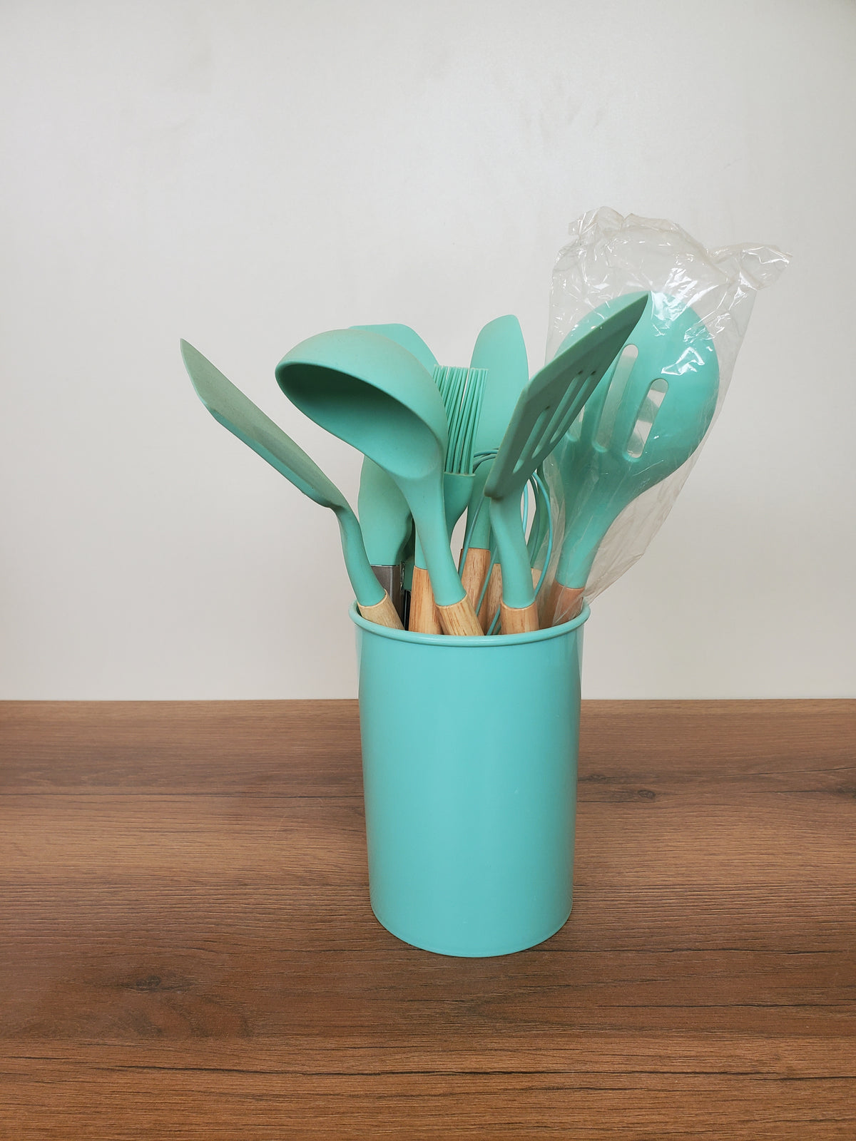 Premium Silicone Kitchen Utensil Set with Holder – 12 Pieces (WT008-2 | Mint Green)