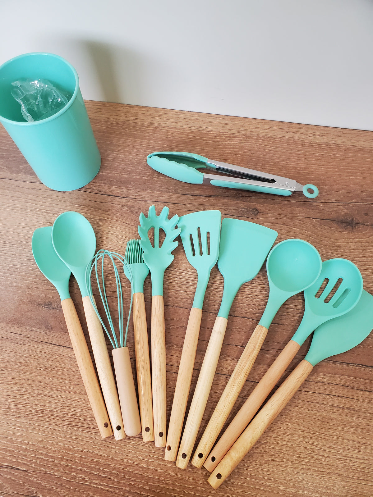 Premium Silicone Kitchen Utensil Set with Holder – 12 Pieces (WT008-2 | Mint Green)