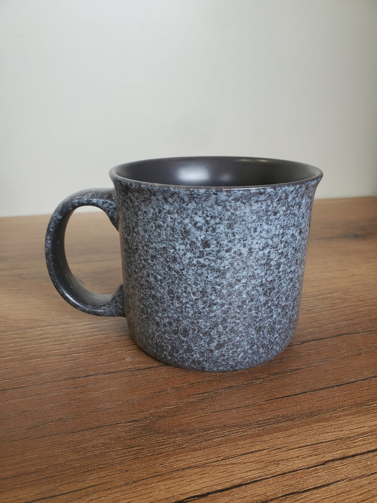 Markhor Horn Design Ceramic Mug Charcoal Grey (C139)