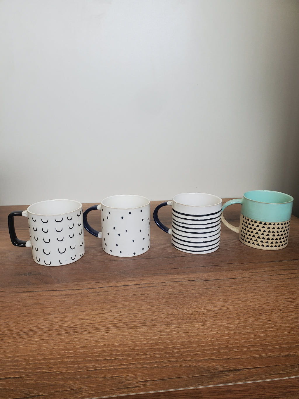Ceramic Coffee Mug Embossed Design (C017-3)
