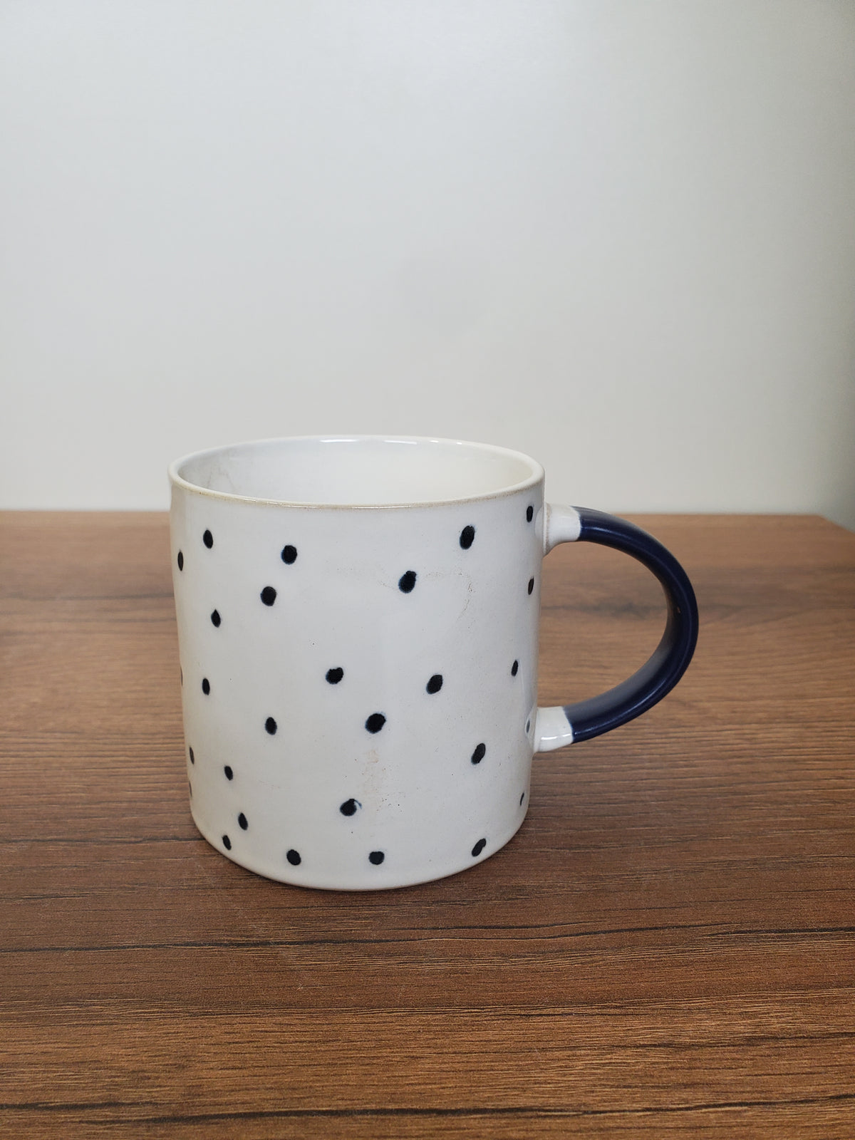 Ceramic Coffee Mug Embossed Design (C017-3)