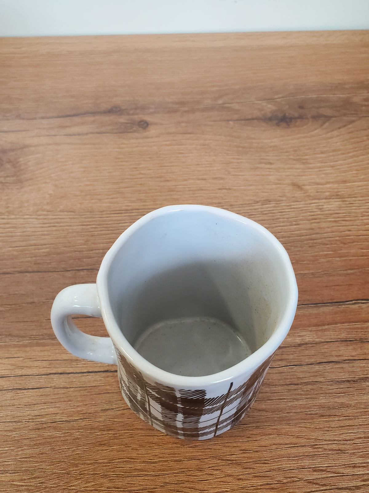 Coffee Mug White with Black Grid Design (C546)