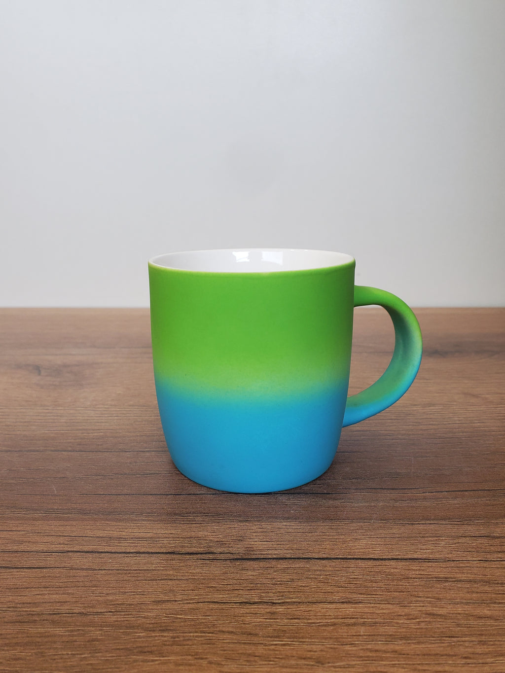Ceramic Coffee Mug Gradient Color Round Shape (11-4)