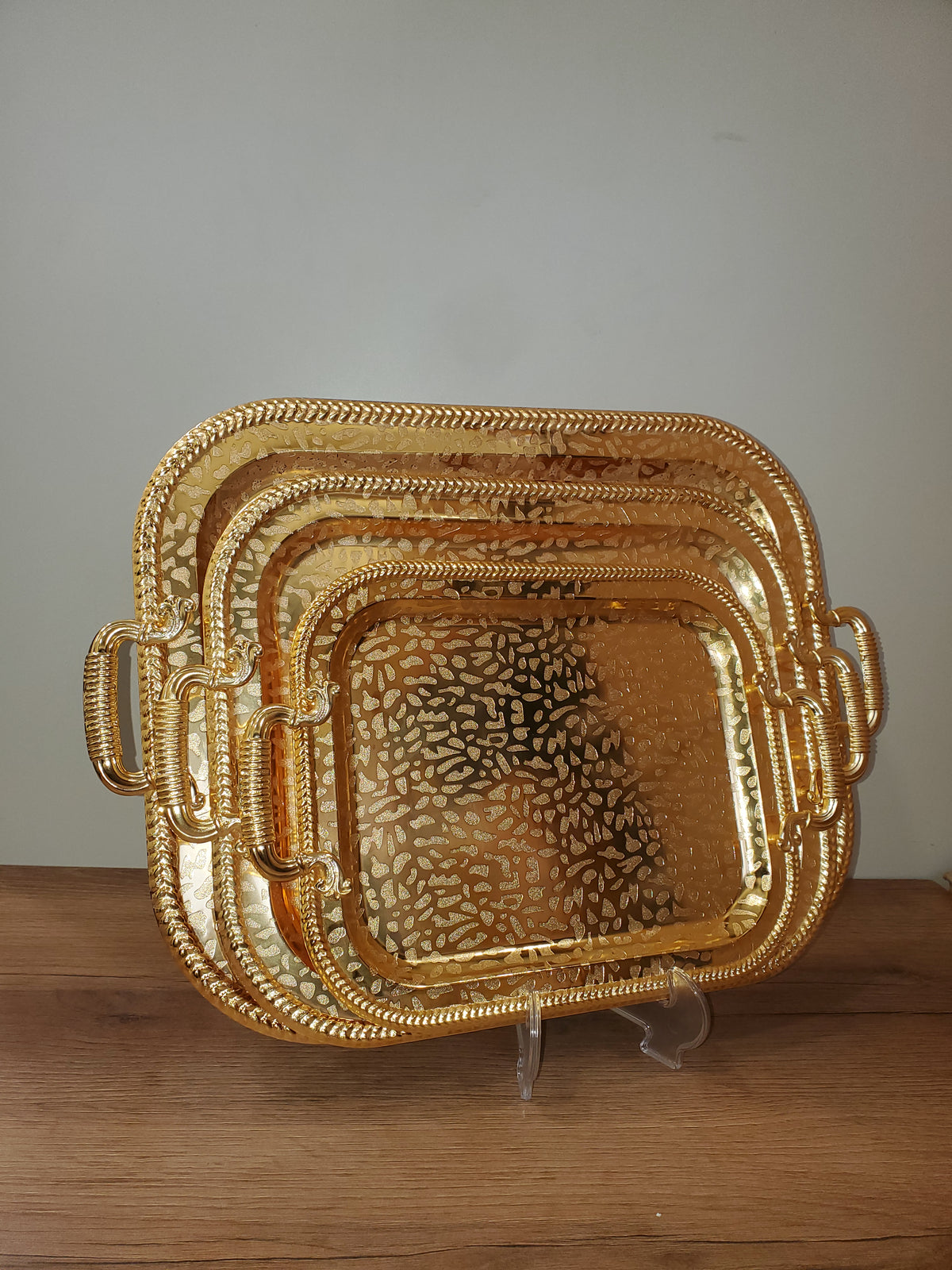 3-Piece Square Hammered Metal Serving Tray Set Gold (9-2)