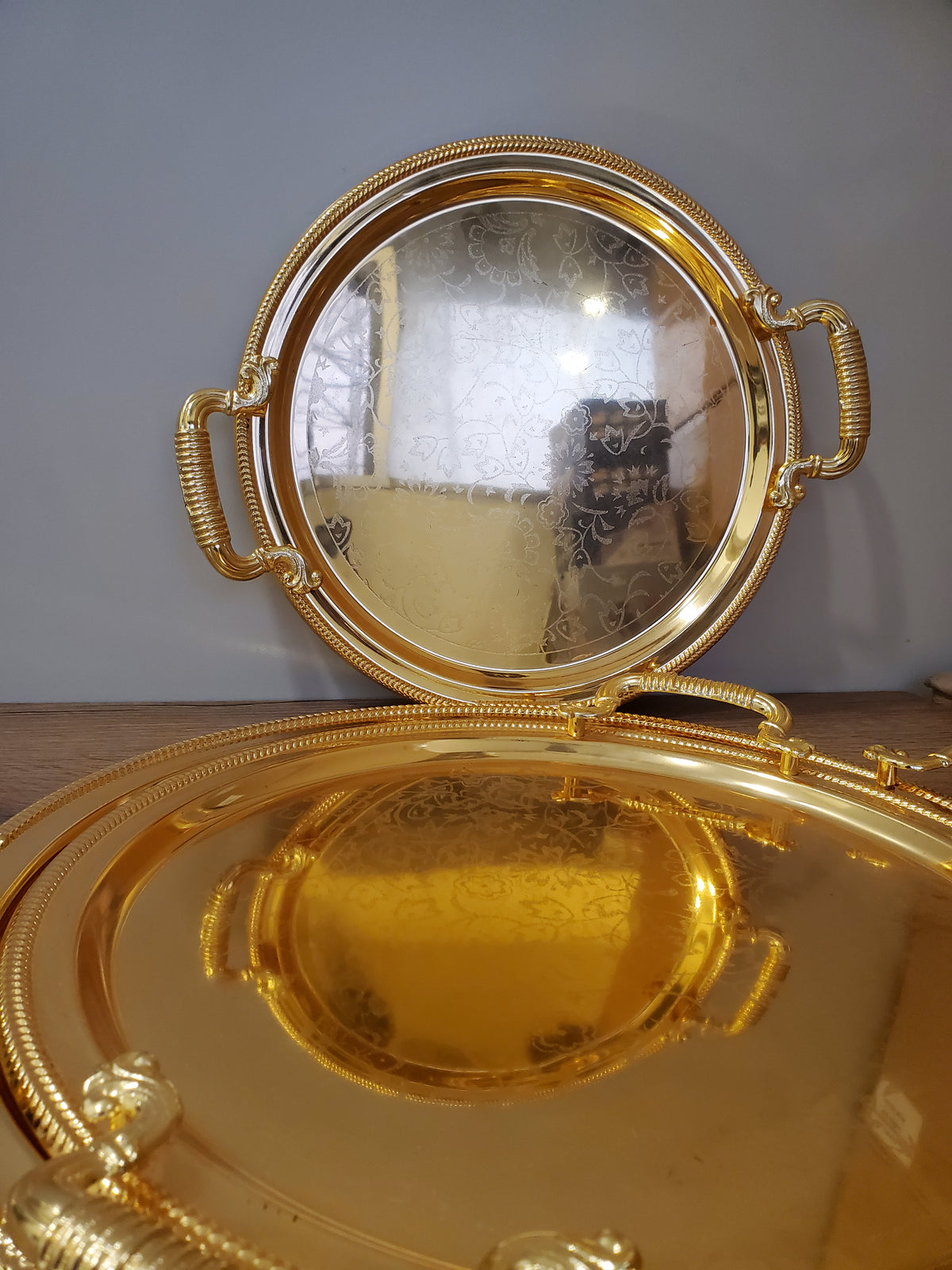 3-Piece Round Metal Serving Tray Set Gold (9-4)