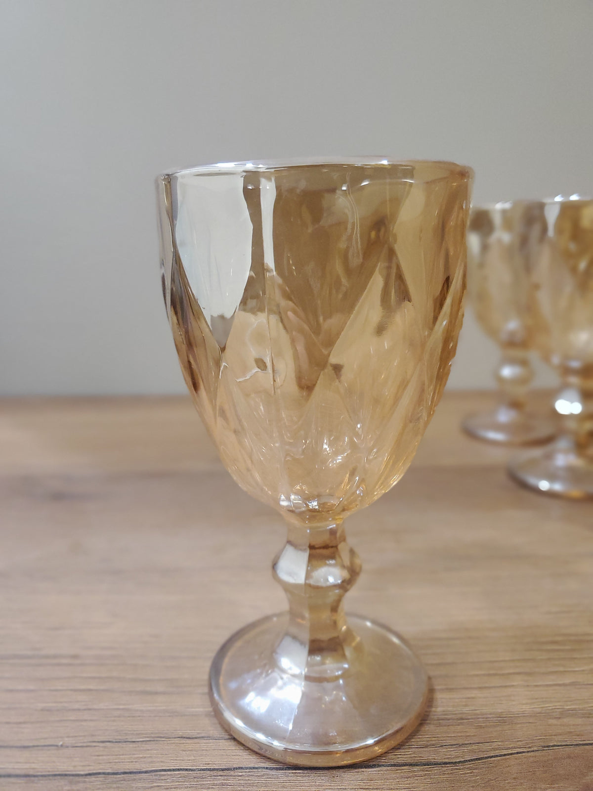Amber Vintage Wine Glass Set 6Pcs (XHG-009)