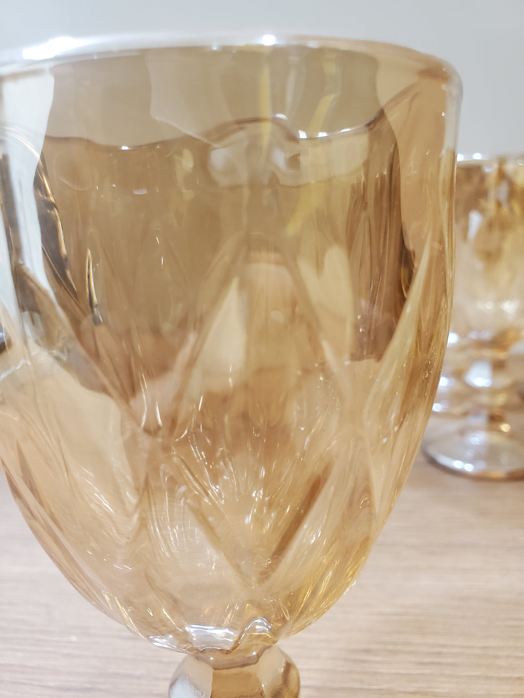 Amber Vintage Wine Glass Set 6Pcs (XHG-009)