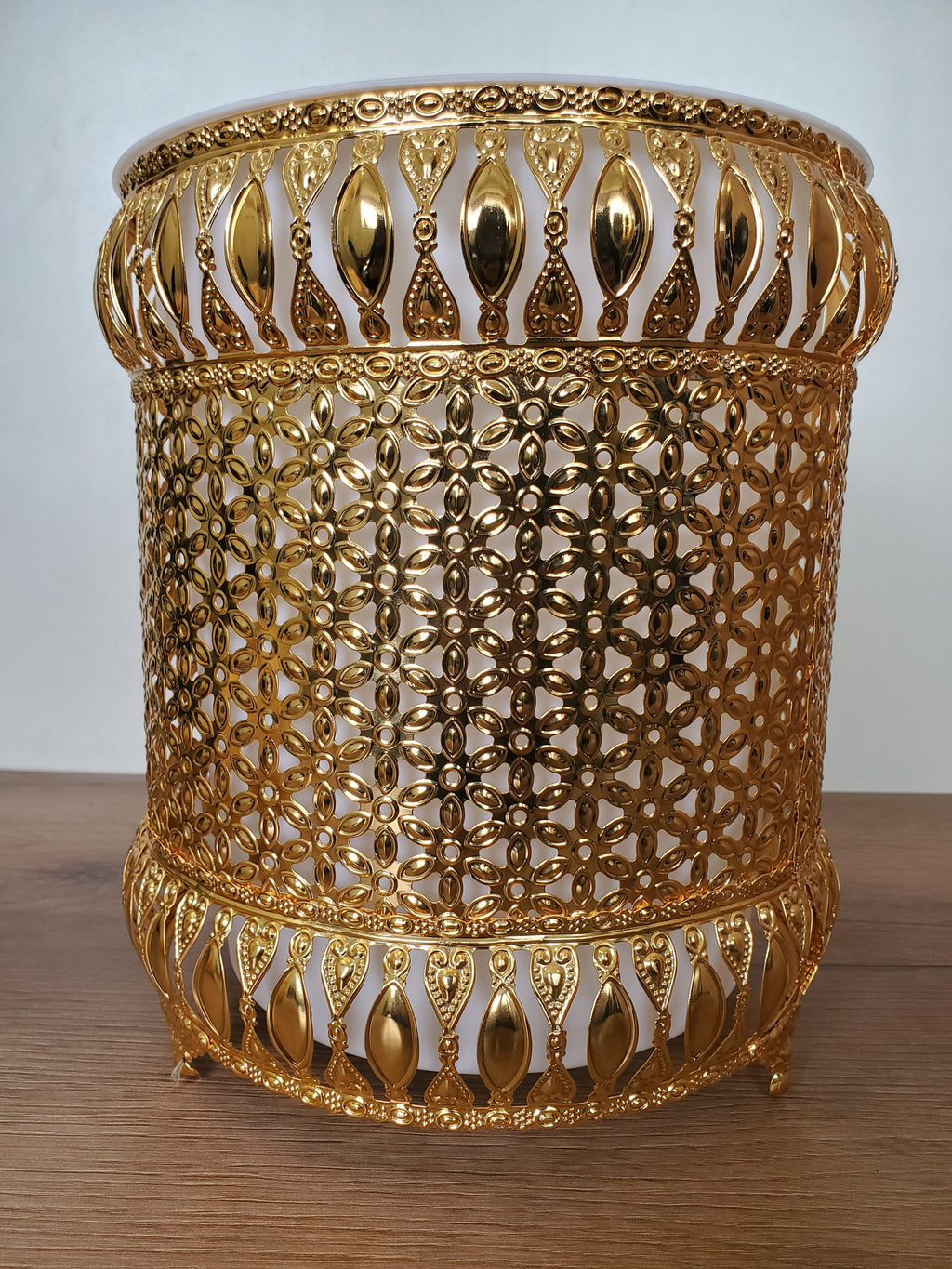 2 Piece Decorative Metal Dustbin & Tissue Box Gold Floral Design (4-2)
