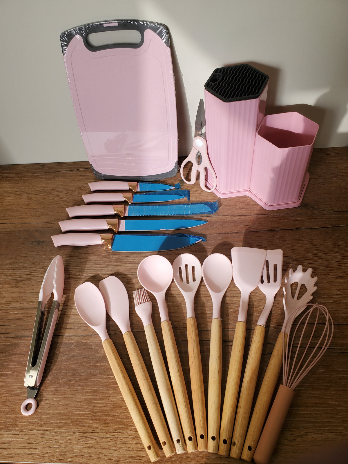 Knife & Silicone Utensils Set with Chopping Board & Hexagon Stand (3-3)