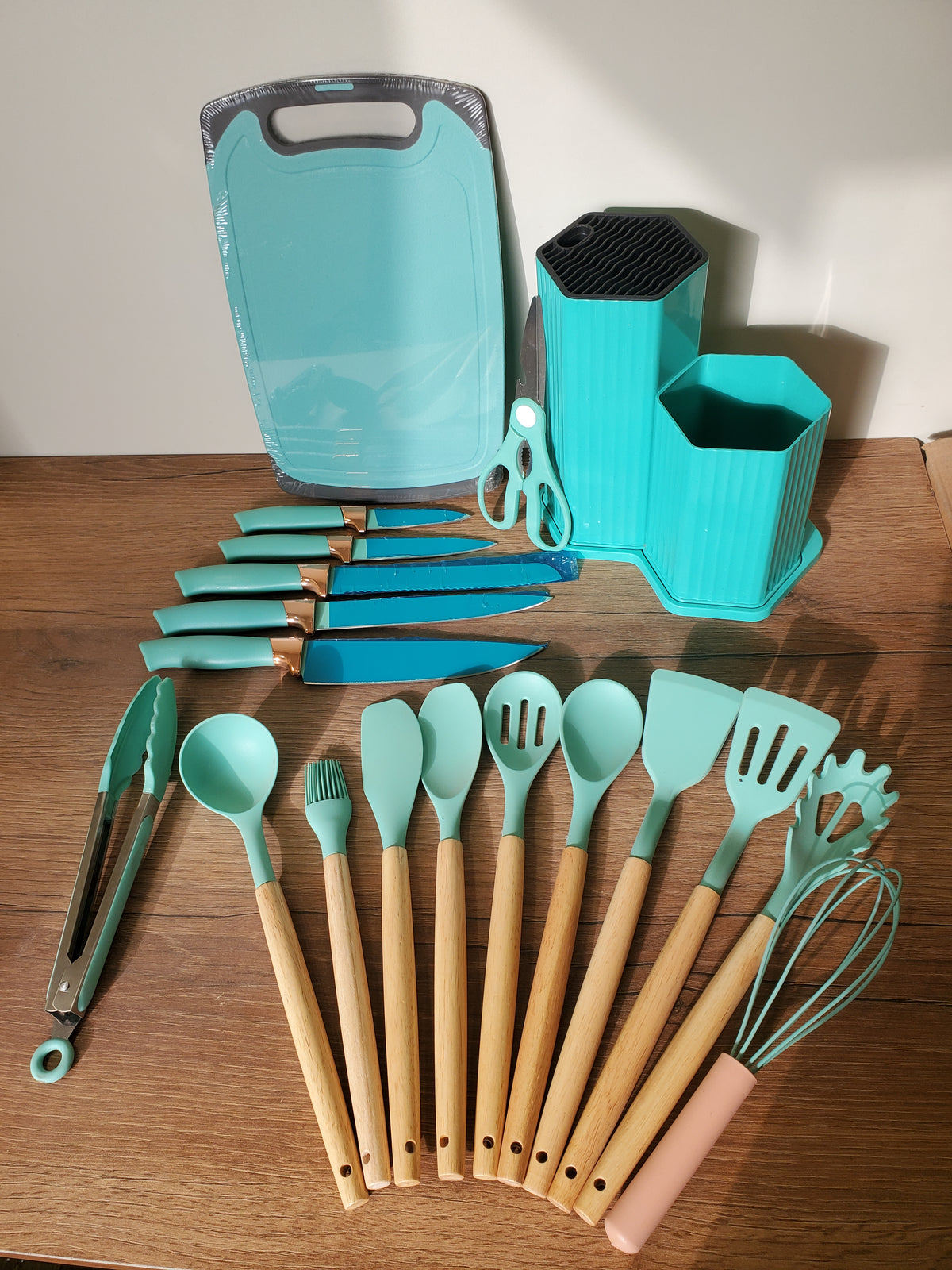 Knife & Silicone Utensils Set with Chopping Board & Hexagon Stand (3-3)
