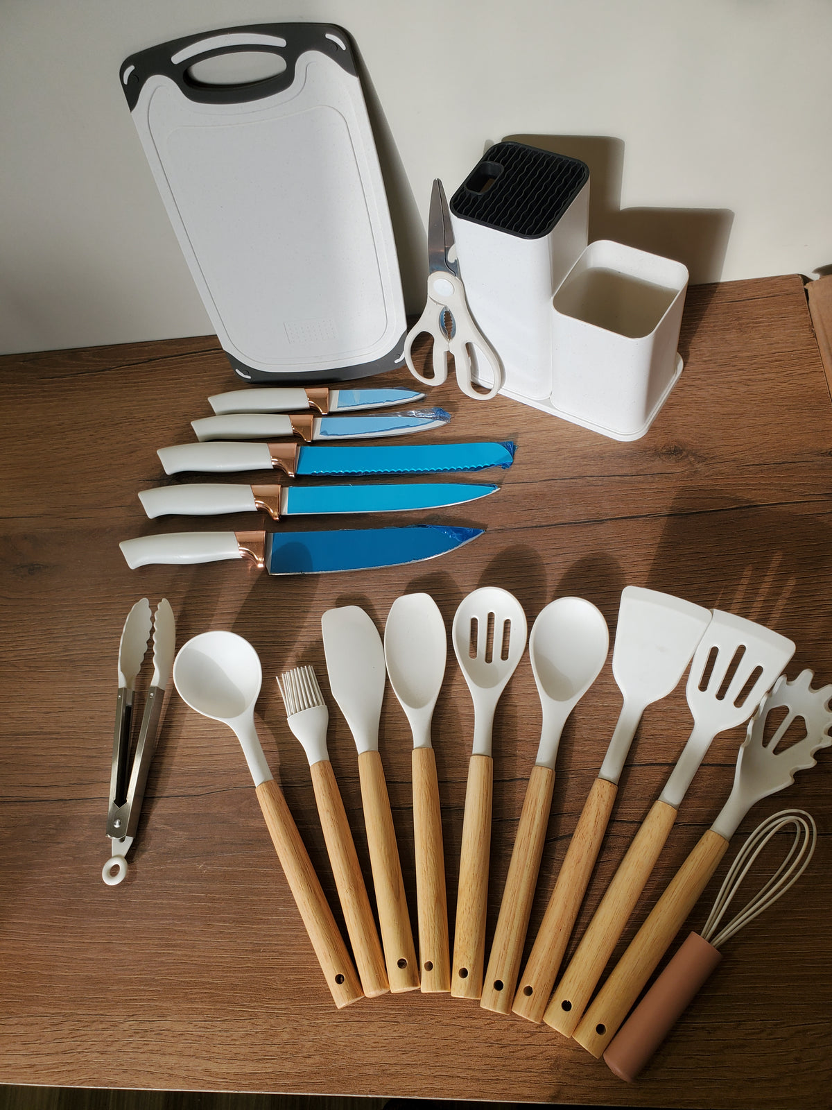 Knife & Silicone Utensils Set with Chopping Board & Square Stand (3-1)