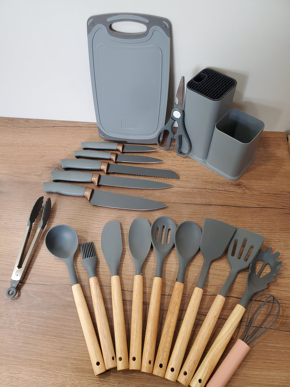 Knife & Silicone Utensils Set with Chopping Board & Square Stand (3-1)