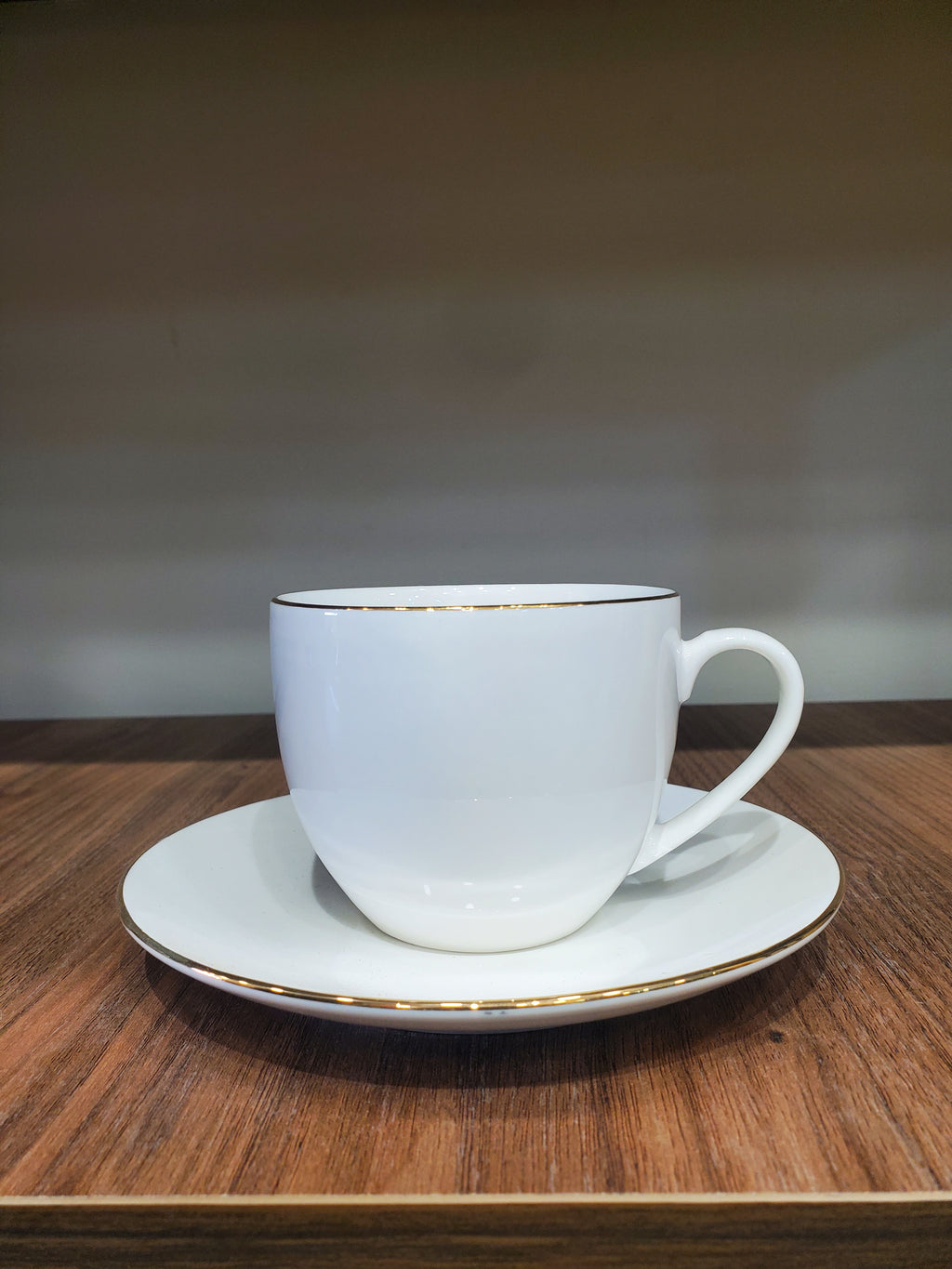 Classic White Tea Cup & Saucer Set 12Pcs