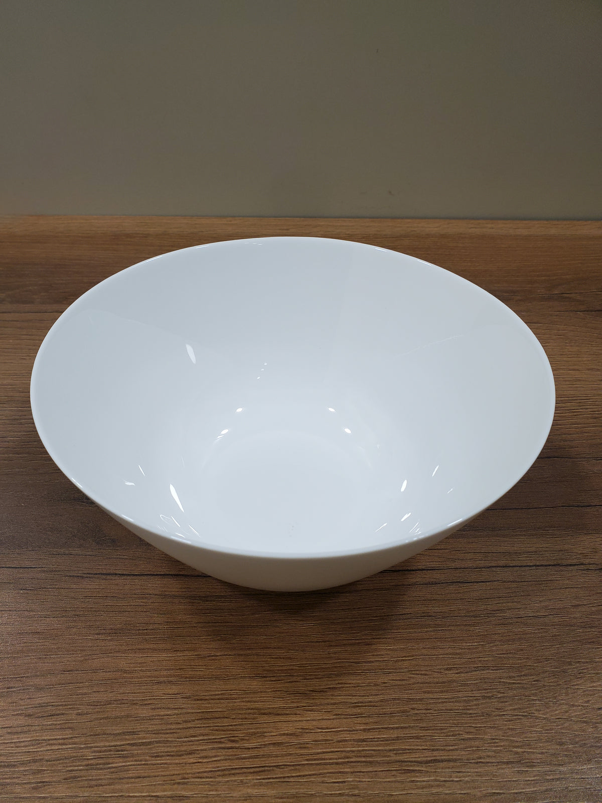 Plain White 9" Inch Marble Salad Bowl - 1-Piece (NMW95)