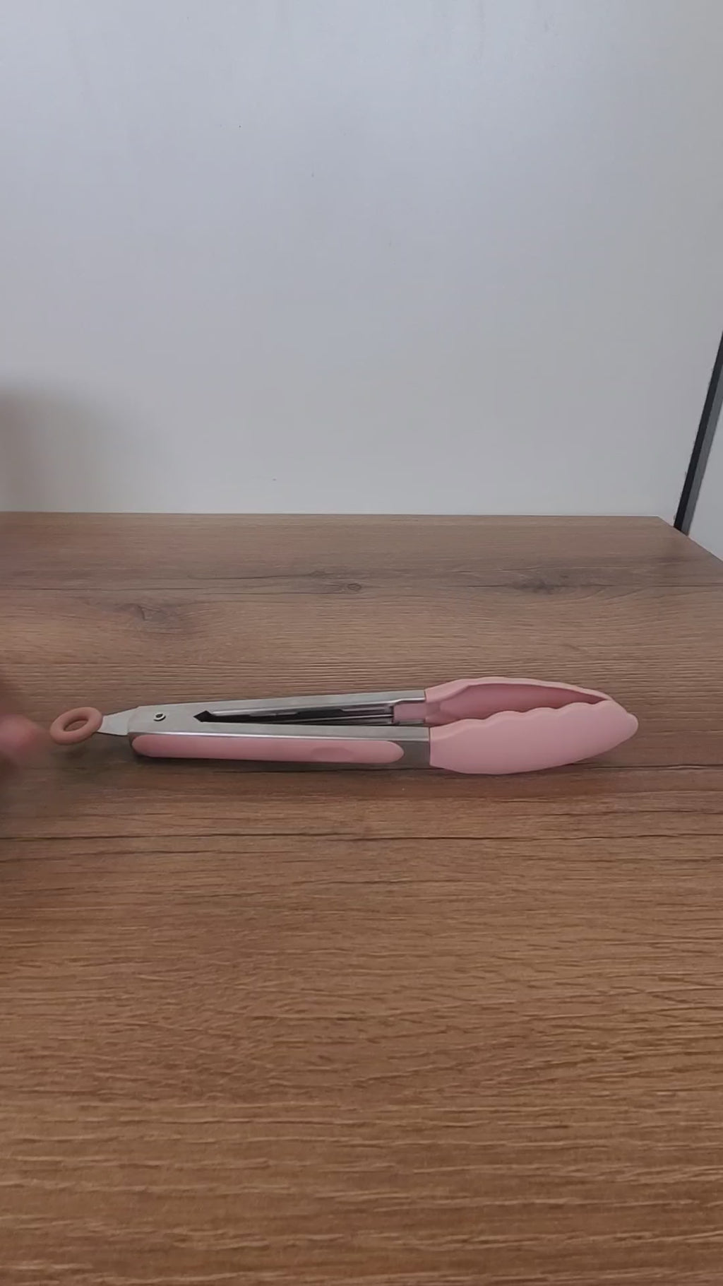Premium Silicone Kitchen Utensil Set with Holder – 12 Pieces (WT008-1 | Pink)