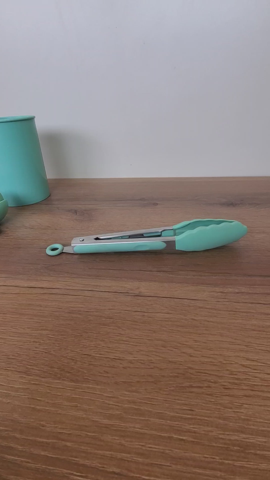 Premium Silicone Kitchen Utensil Set with Holder – 12 Pieces (WT008-2 | Mint Green)